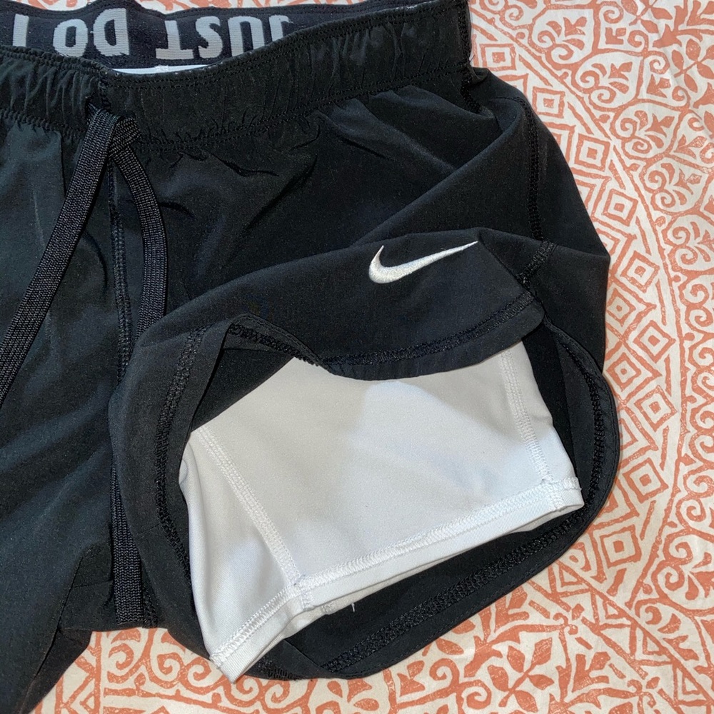 Nike Compression Running Shorts Size XS - Picture 5 of 5